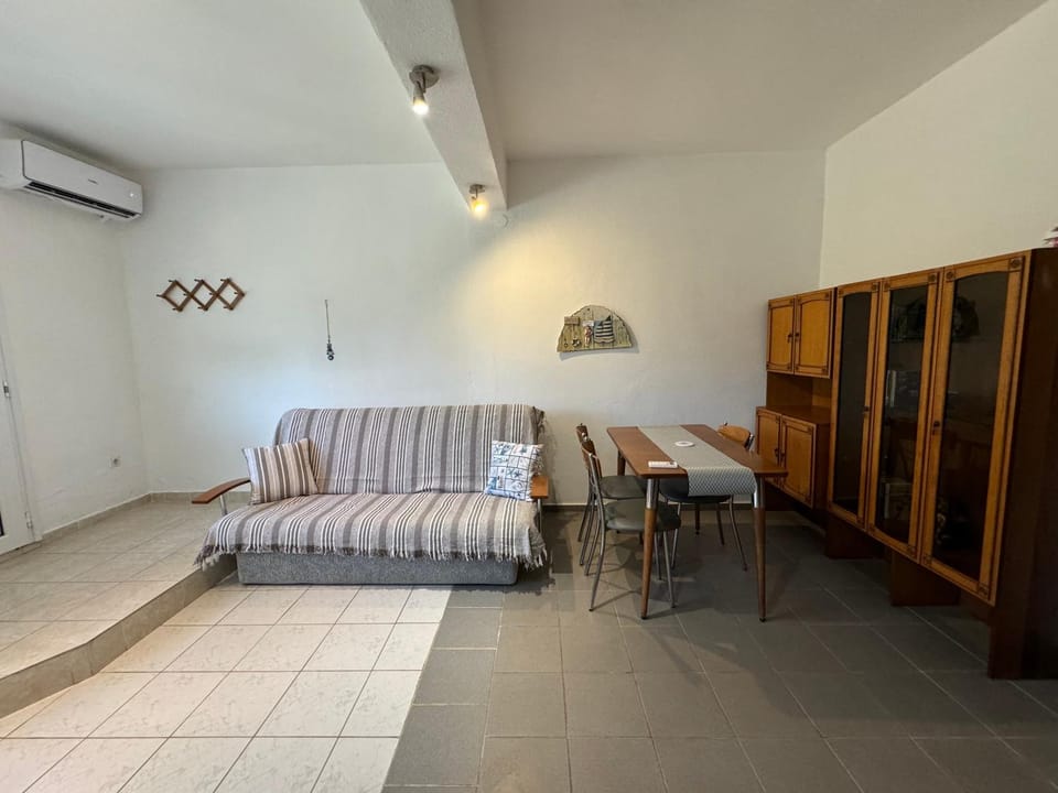 Family House for rent Apartment in Halkidiki