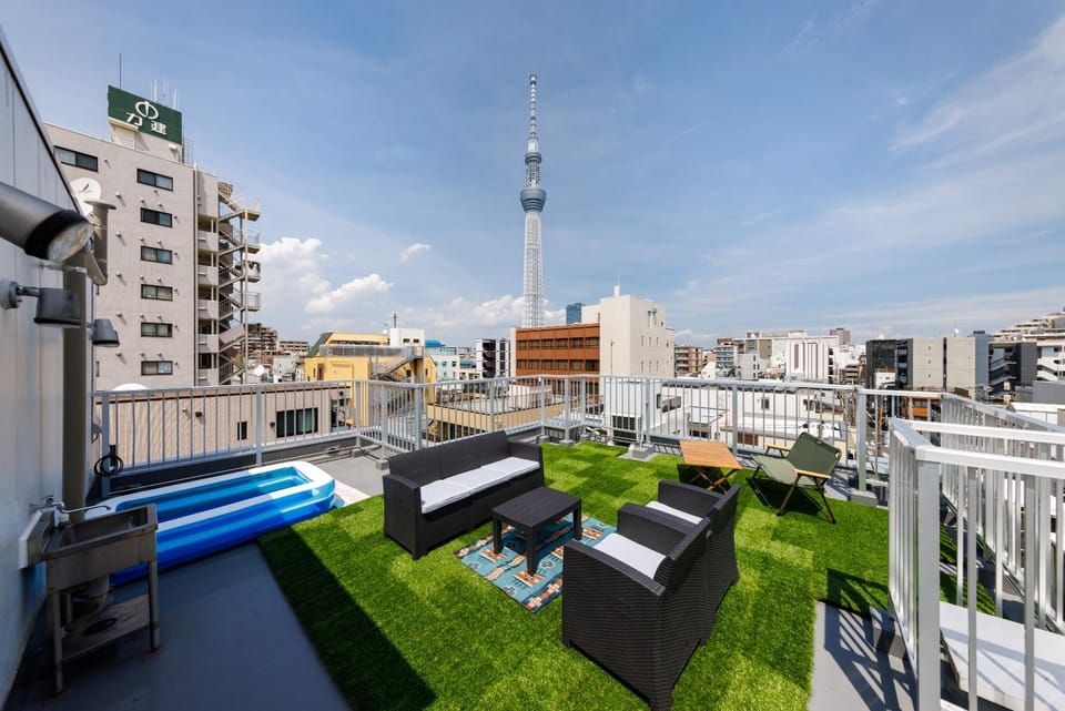 Day, Balcony/Terrace, City view