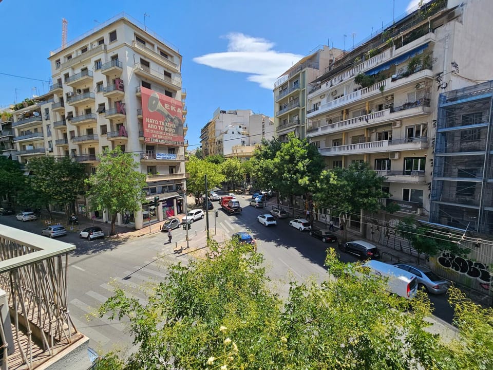 Day, Neighbourhood, View (from property/room), Street view, Location