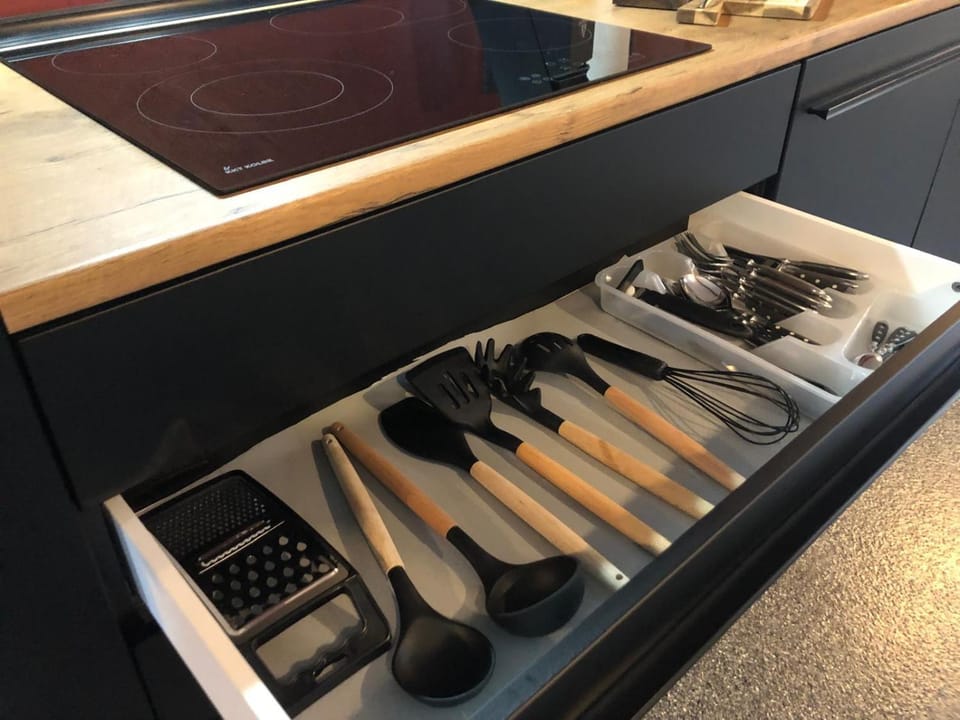 Kitchen or kitchenette, stove, kitchen