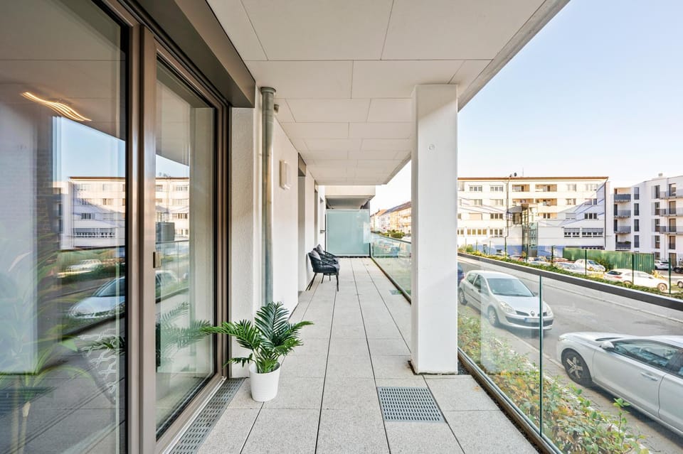View (from property/room), Balcony/Terrace