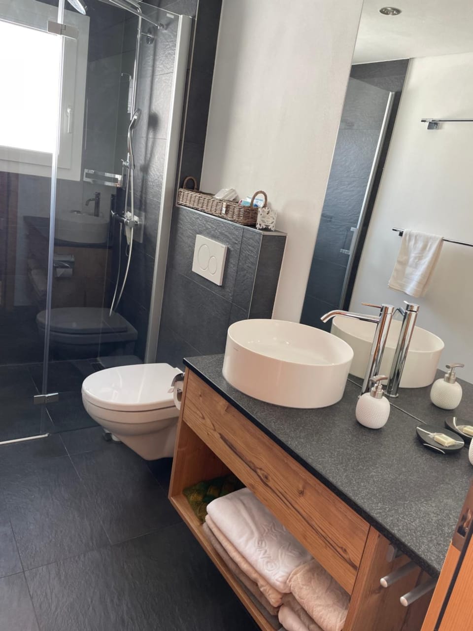 Shower, Toilet, Bathroom
