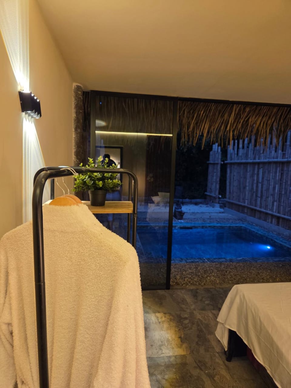 Suite Tropical Piscina Privada y Aire Acondicionado Villa in Melgar