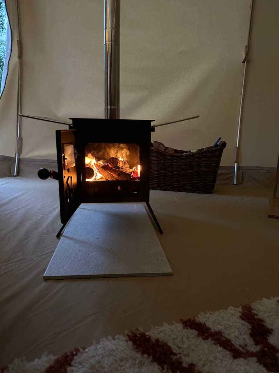 The Lily Pad Off Grid Luxury tent in West Oxfordshire District