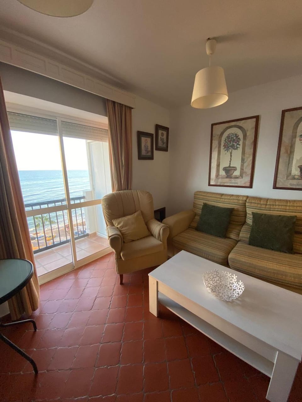 Casa Mily - 3BR - Beach Front - Pool - Best Views Apartment in Sitio de Calahonda