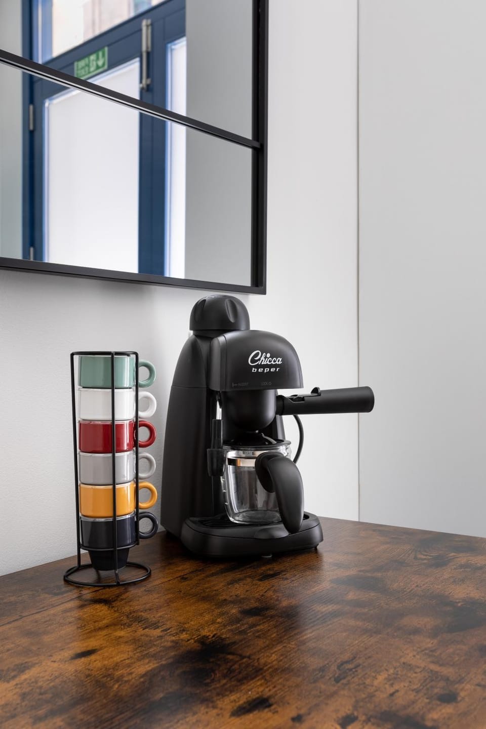 Coffee/tea facilities, Kitchen or kitchenette