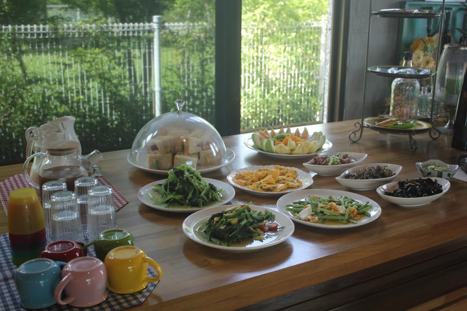 Buffet breakfast