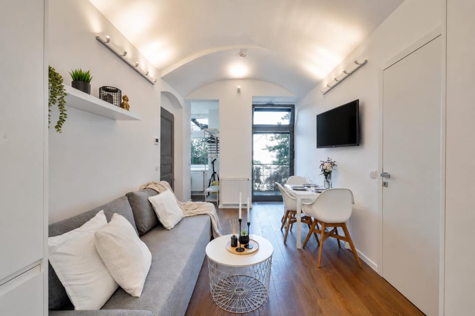 Elegant Apartments close to Center & Bike Path Apartment in Prague