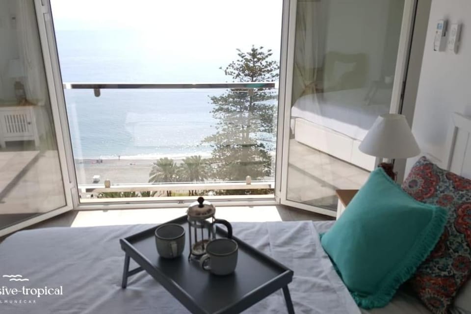 Casa Costera - The Coastal House House in Almuñécar