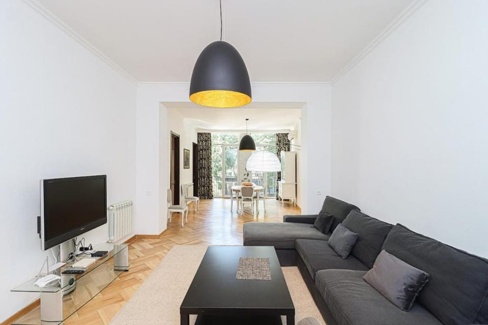 Stylish 3BR Apt near Mziuri Park - By Wehost Apartment in Tbilisi, Georgia