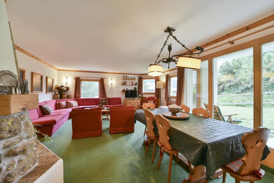 Chesa Spedlas - Celerina Apartment in Samedan