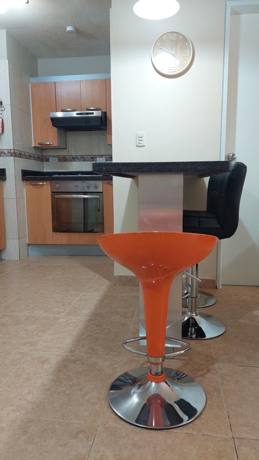 Kitchen or kitchenette, Dining area, stove