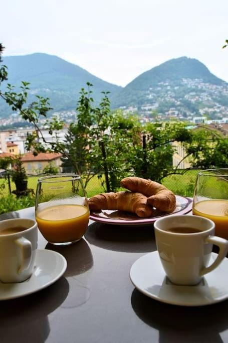 Coffee/tea facilities, Mountain view