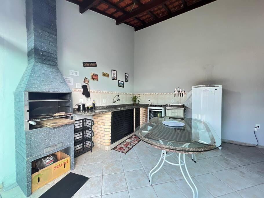 Aréa gourmet, Hidro, Piscina, Petfriendly, 3 suite House in Peruíbe