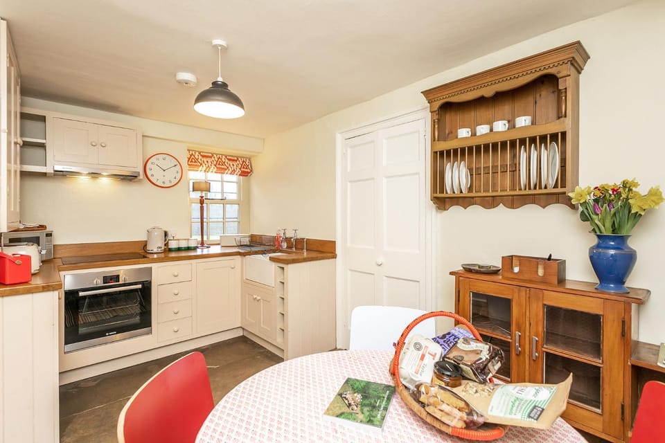 Elder Lodge by Birch Stays House in Craven District