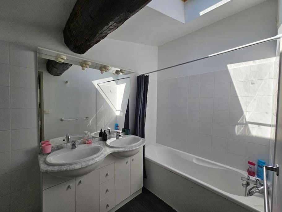 Hot Tub, Bathroom, Bath, towels