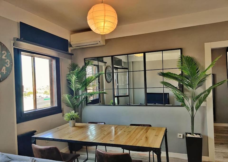 ºººCH Residential Area Modern City Views WiFi ACººº Apartment in Madrid