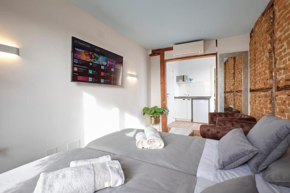 ººPY Historical CityCentre WiFi AC SmartTVºº Apartment in Centro