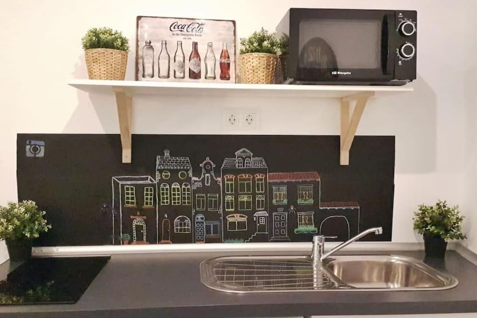 ºEM Historical CityCentre WiFi AC SmartTVº Apartment in Centro
