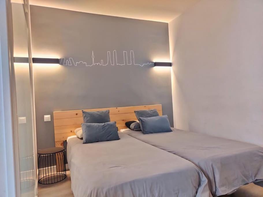 ºEM Historical CityCentre WiFi AC SmartTVº Apartment in Centro
