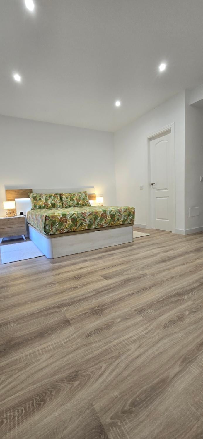 Bed, Bedroom, safe