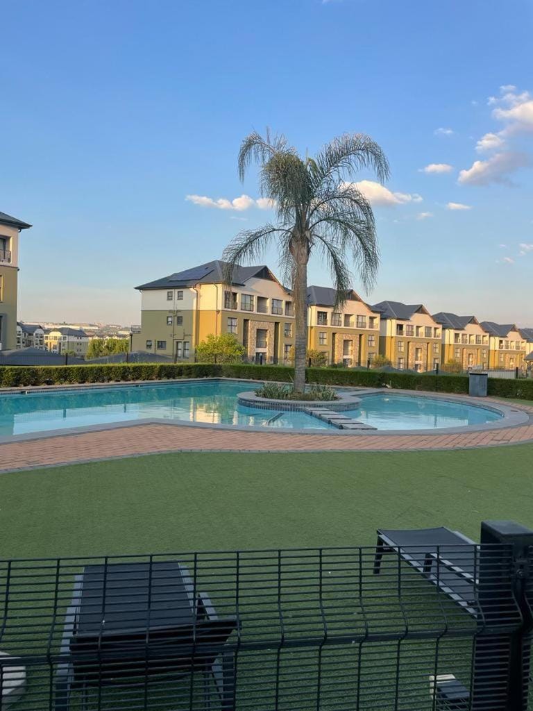 Apartment in Kikuyu, Waterfall Apartment in Sandton