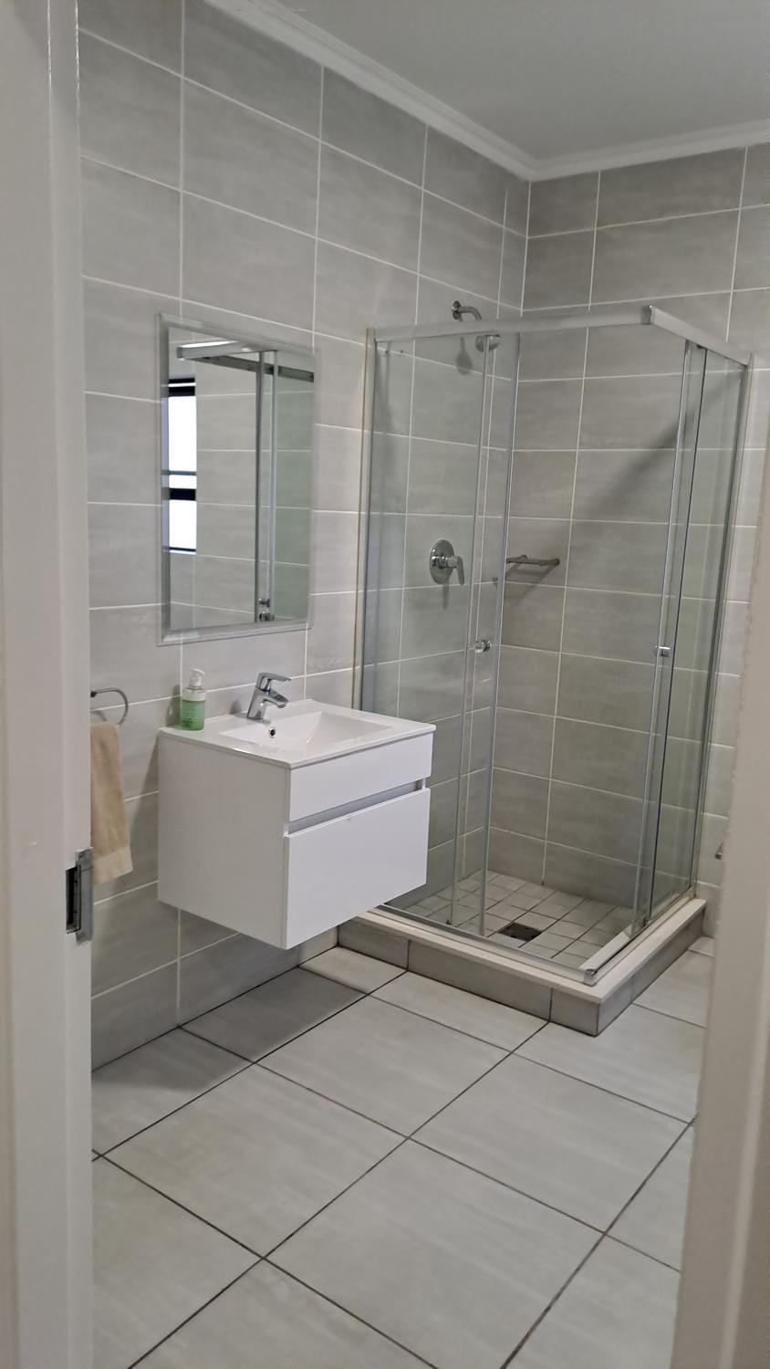 Apartment in Kikuyu, Waterfall Apartment in Sandton