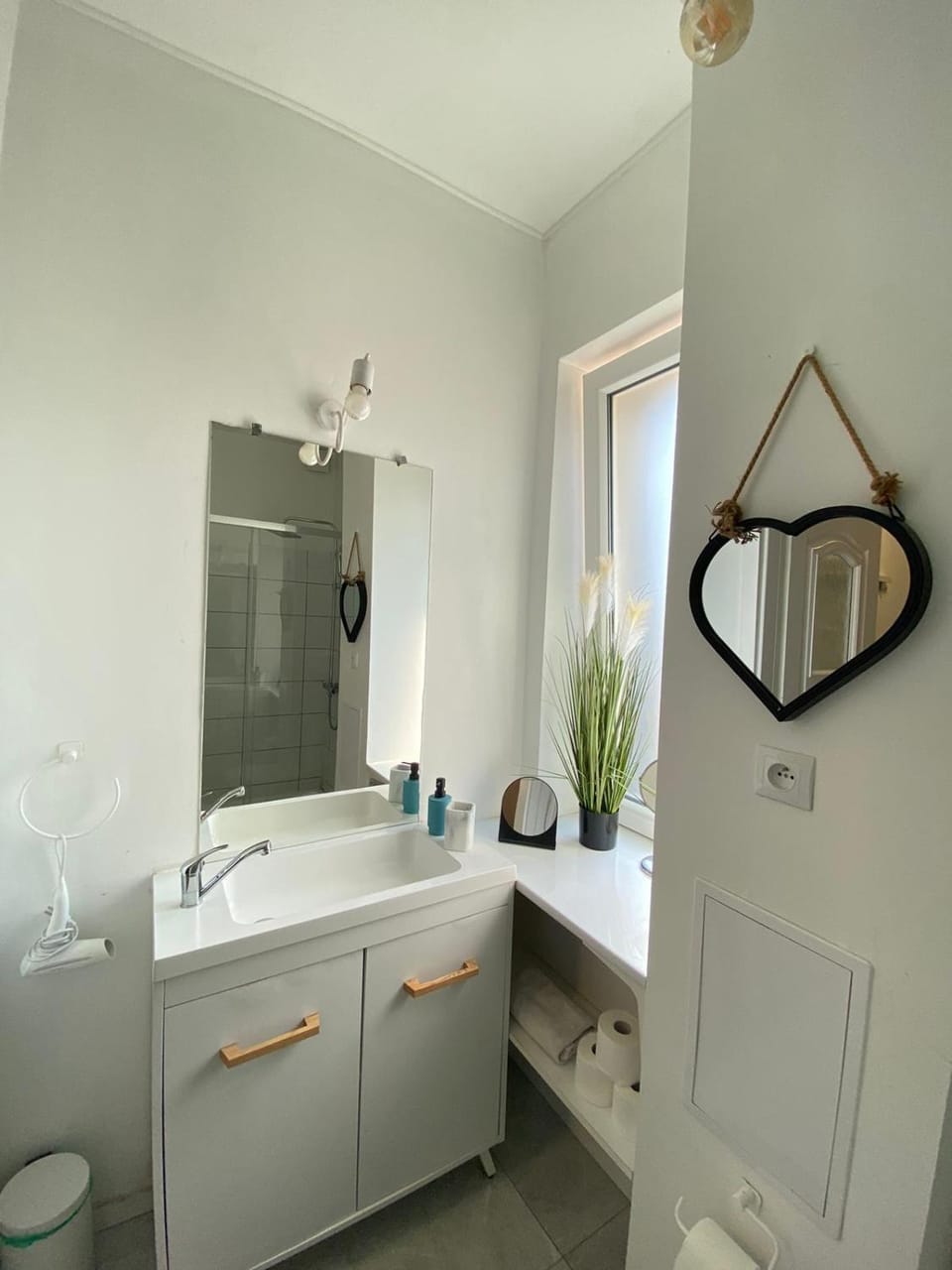 Apartel24pl Chopin House Self Check-in Apartment in Warsaw