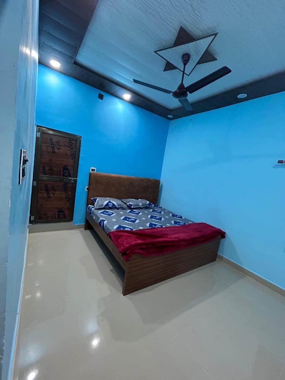 Shri narayan home stay Vacation rental in Uttar Pradesh