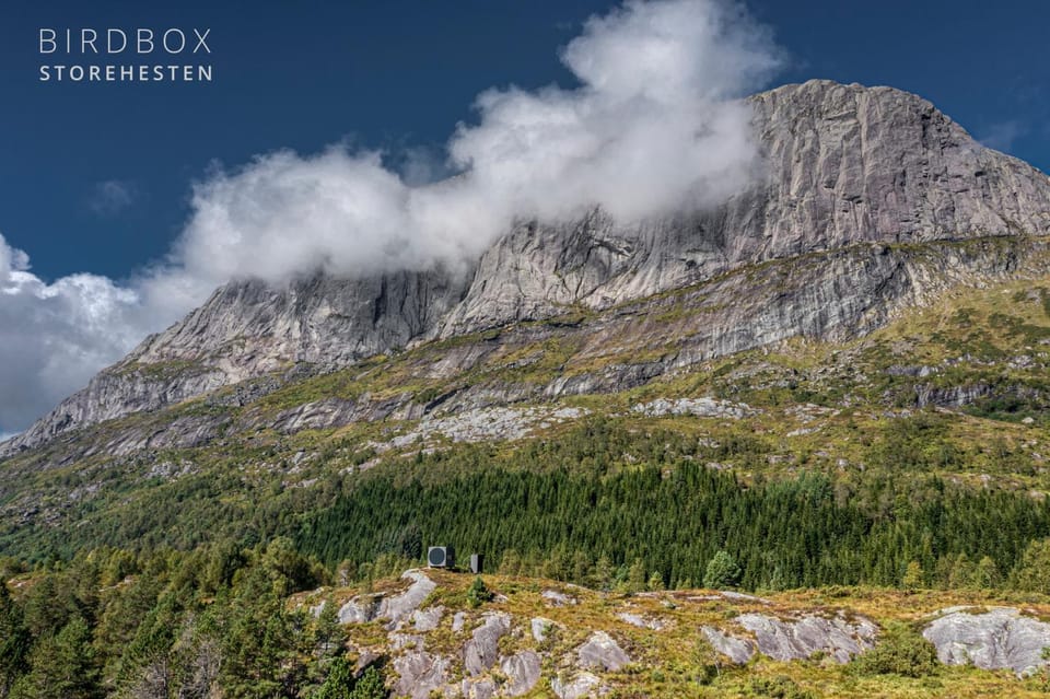 Nearby landmark, Day, Natural landscape, Mountain view
