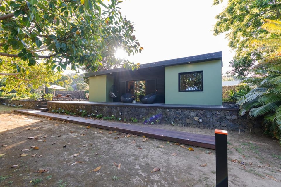 Property building, Garden