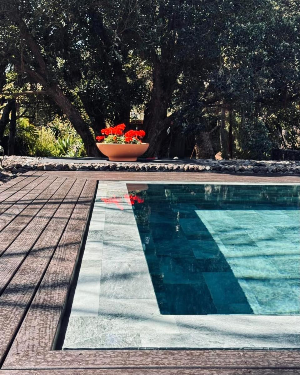 Garden, Swimming pool