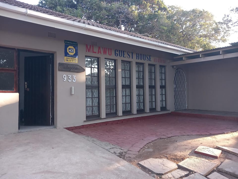 Mlawu Guest House Bed and Breakfast in Margate