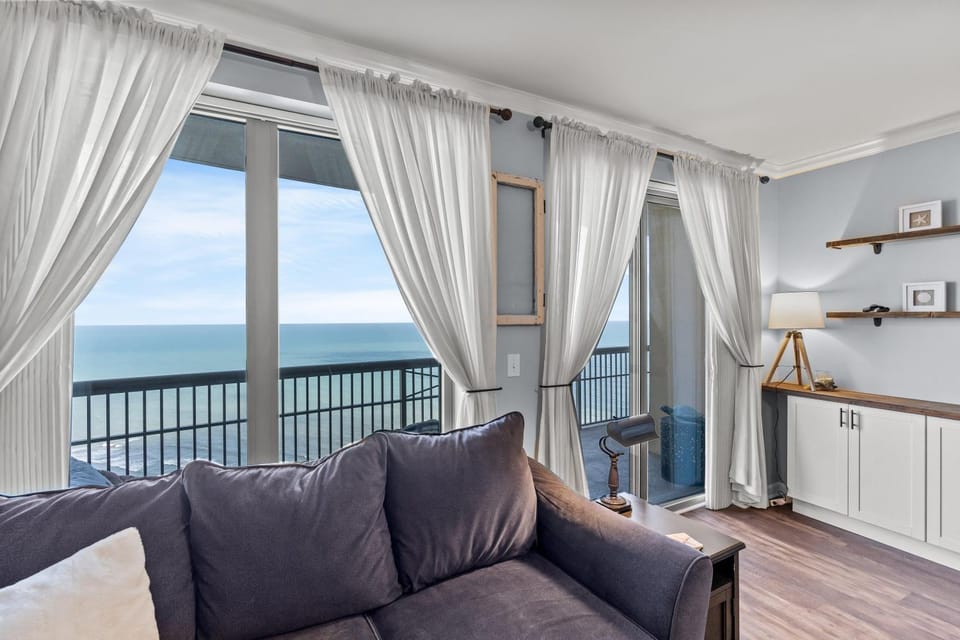 Margate #2503 - The Johnson's - Oceanfront House in South Carolina