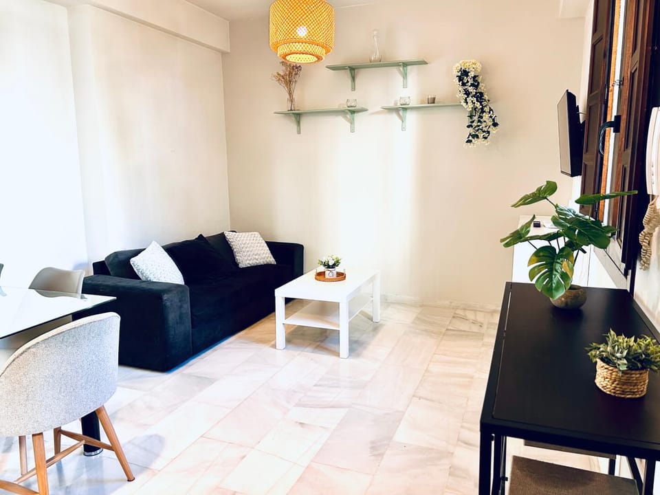 Los patios de San Lorenzo con parking House in Cordoba