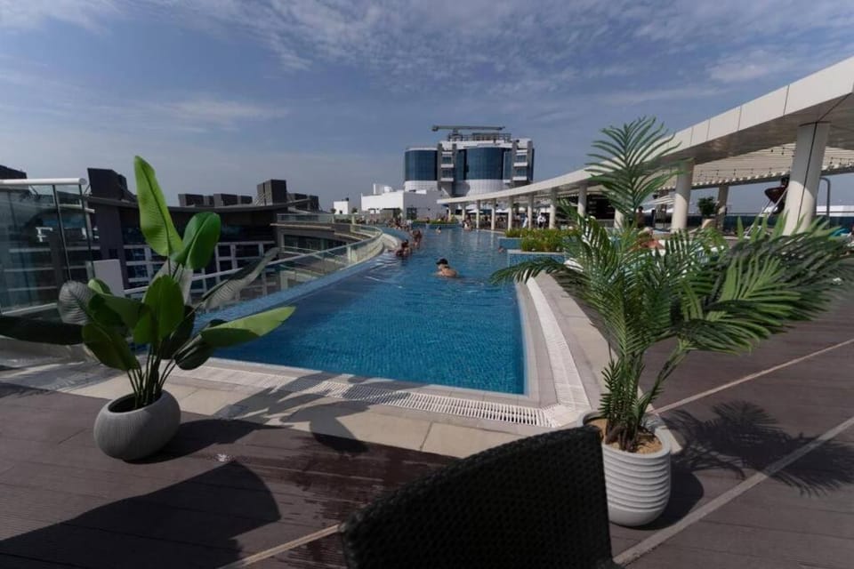Palm Jumeirah Seven Palm 1 Bedroom with infinity pool and Palm jumeirah beach Apartment in Dubai