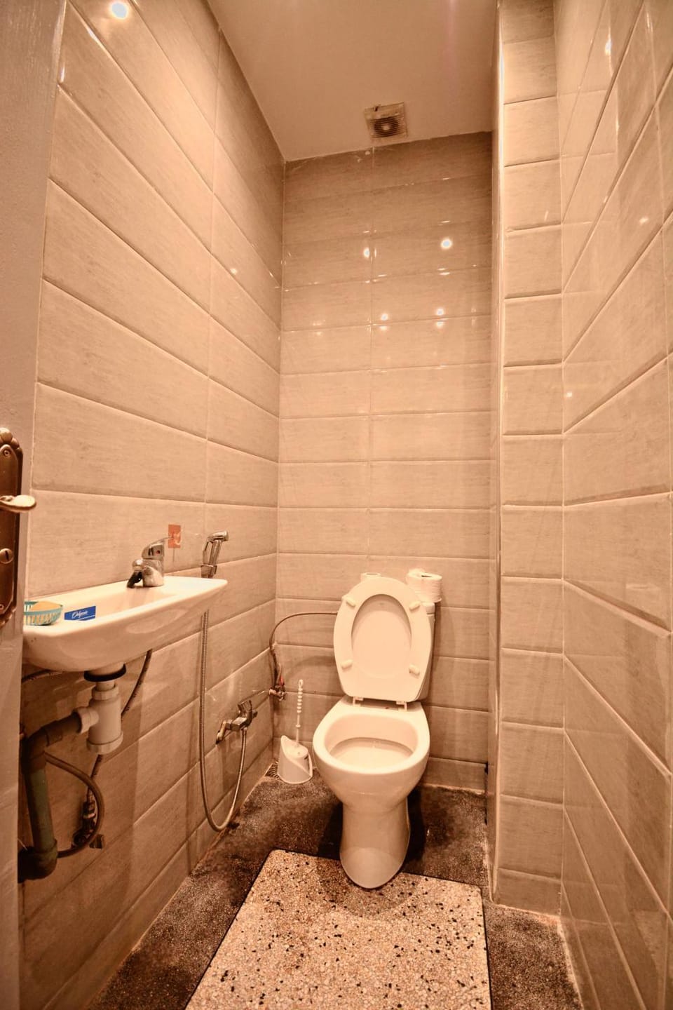 Toilet, Bathroom