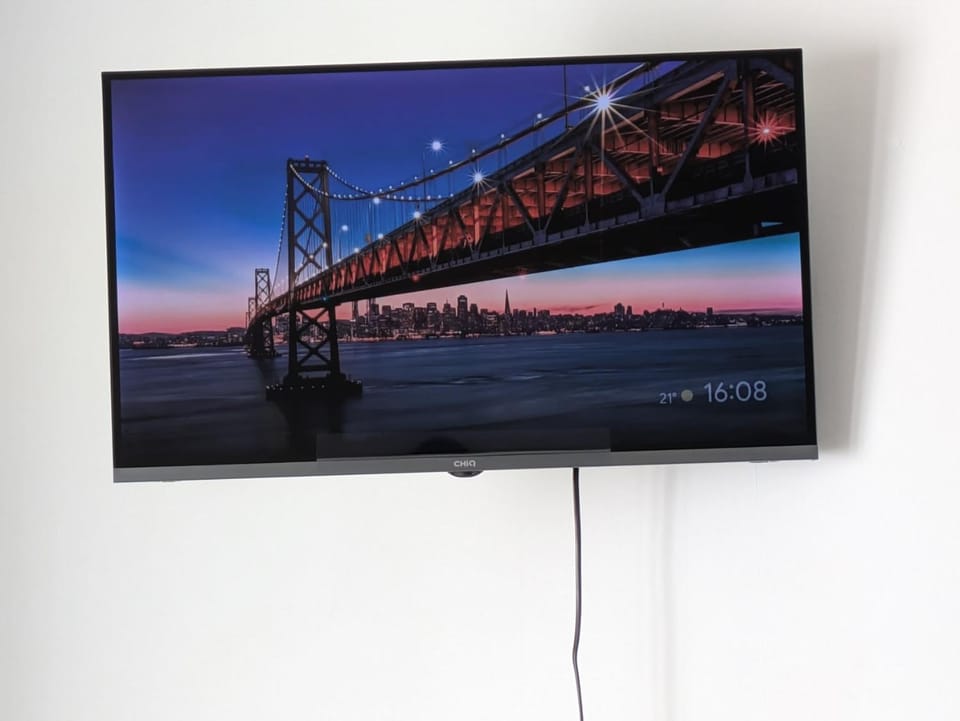 TV and multimedia, Living room, internet