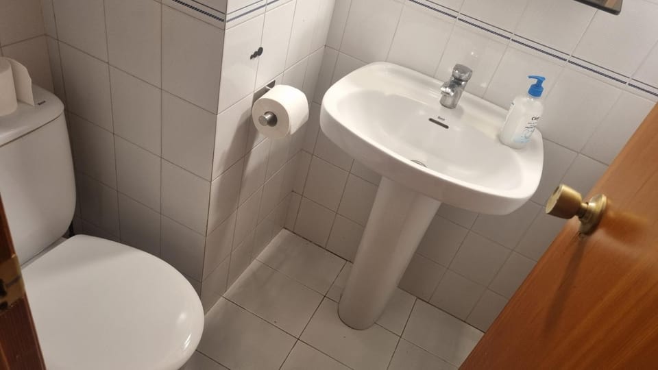 Toilet, Bathroom