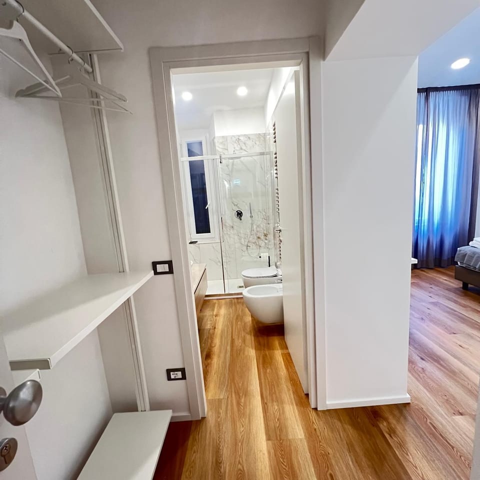 Sunrise Rooms Bed and Breakfast in La Spezia