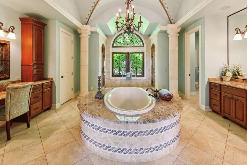Grand Estate at the Preserve House in Illinois