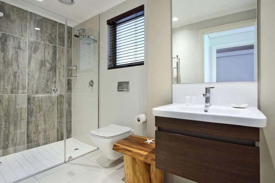 Tranquility Mouille Point Apartment in Cape Town