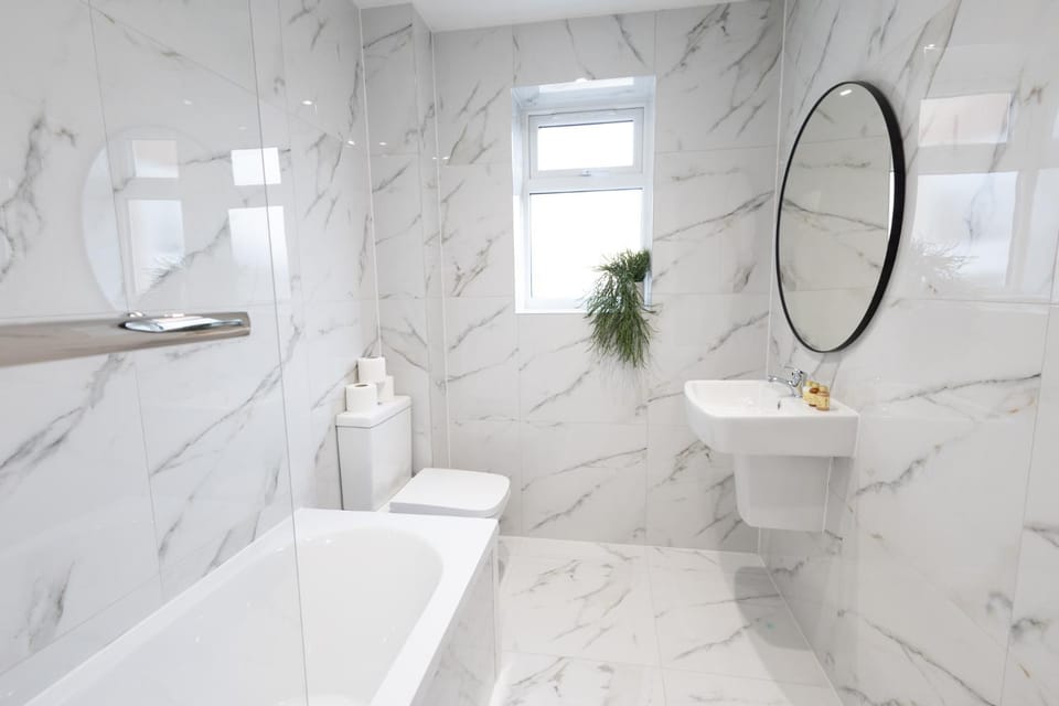 Bathroom, Bath