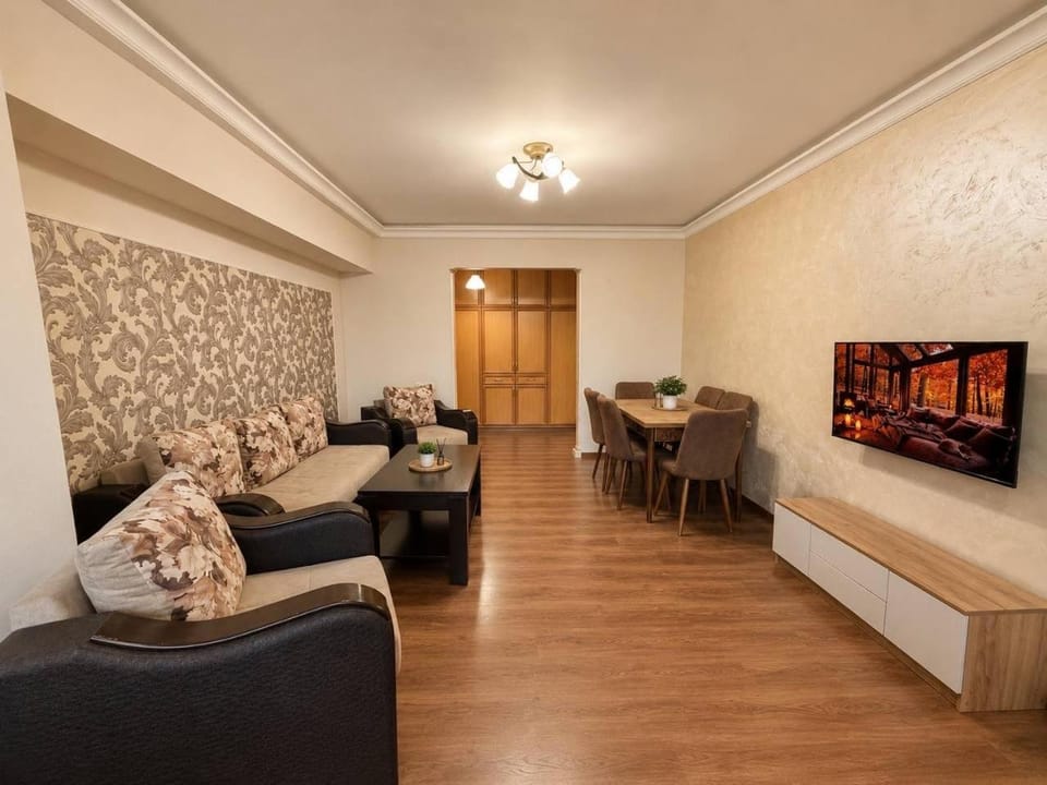 Koghbatsi 3A TopHouse Apartment in Yerevan