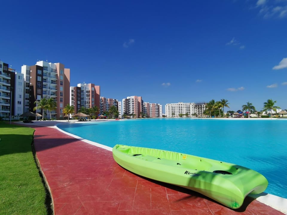 Property building, Swimming pool