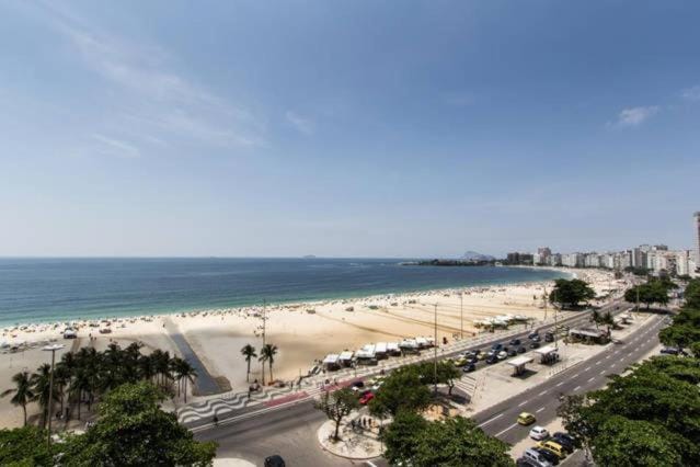 Copacabana vista total praia- Posto4 Apartment in Rio de Janeiro