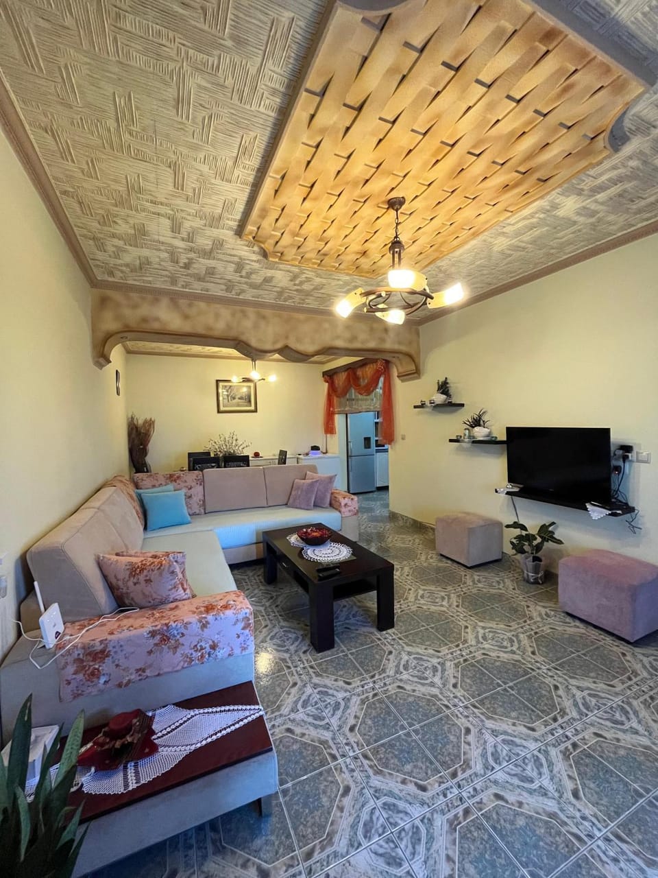 TV and multimedia, Seating area