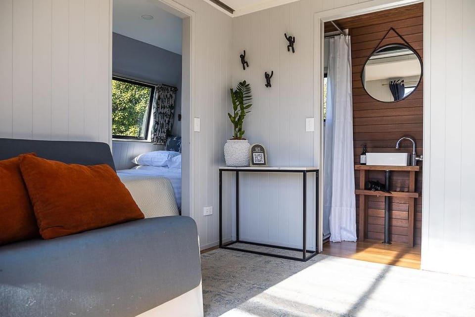 The Wee Snug House in West Coast