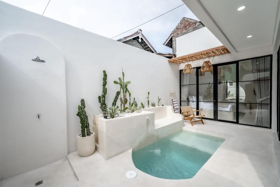 Natural landscape, Pool view, Swimming pool