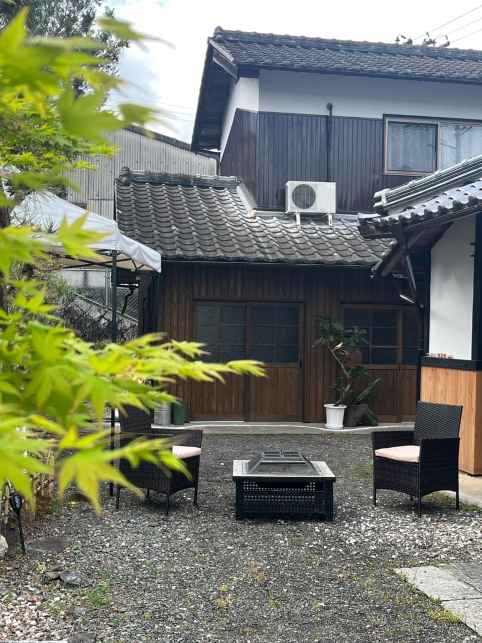 Property building, Patio, Spring